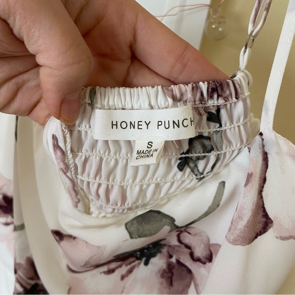 Floral Boutique Mini Dress - Picture 3 of 3